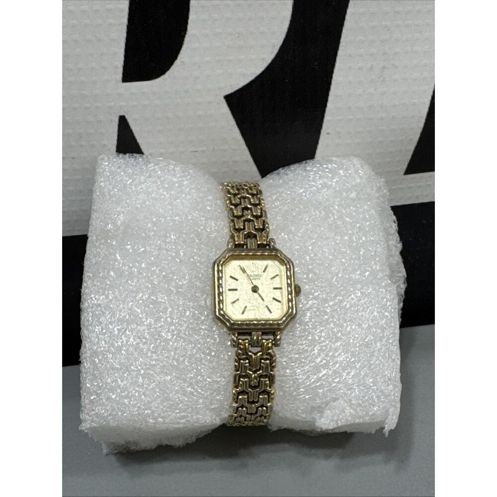 Seiko Watch Women Gold Dial Gold Tone 2320-6130 Vintage Needs Battery 6”